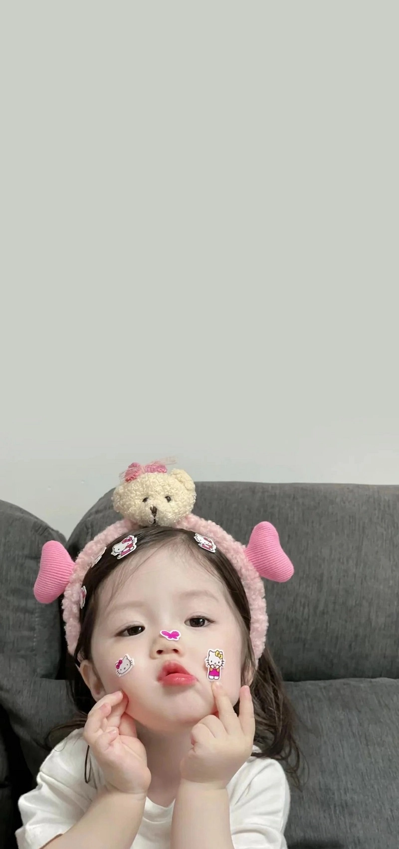 ảnh bé gái xinh cute 4k