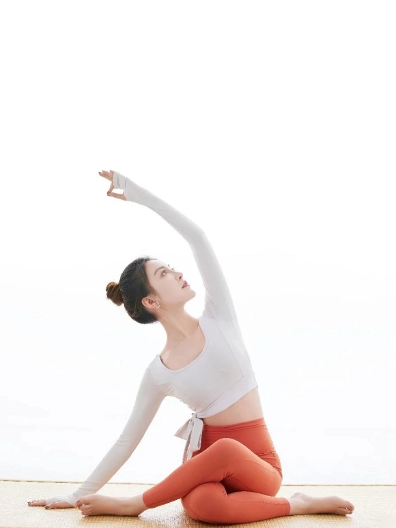 gái xinh tập yoga đẹp cực đẹp