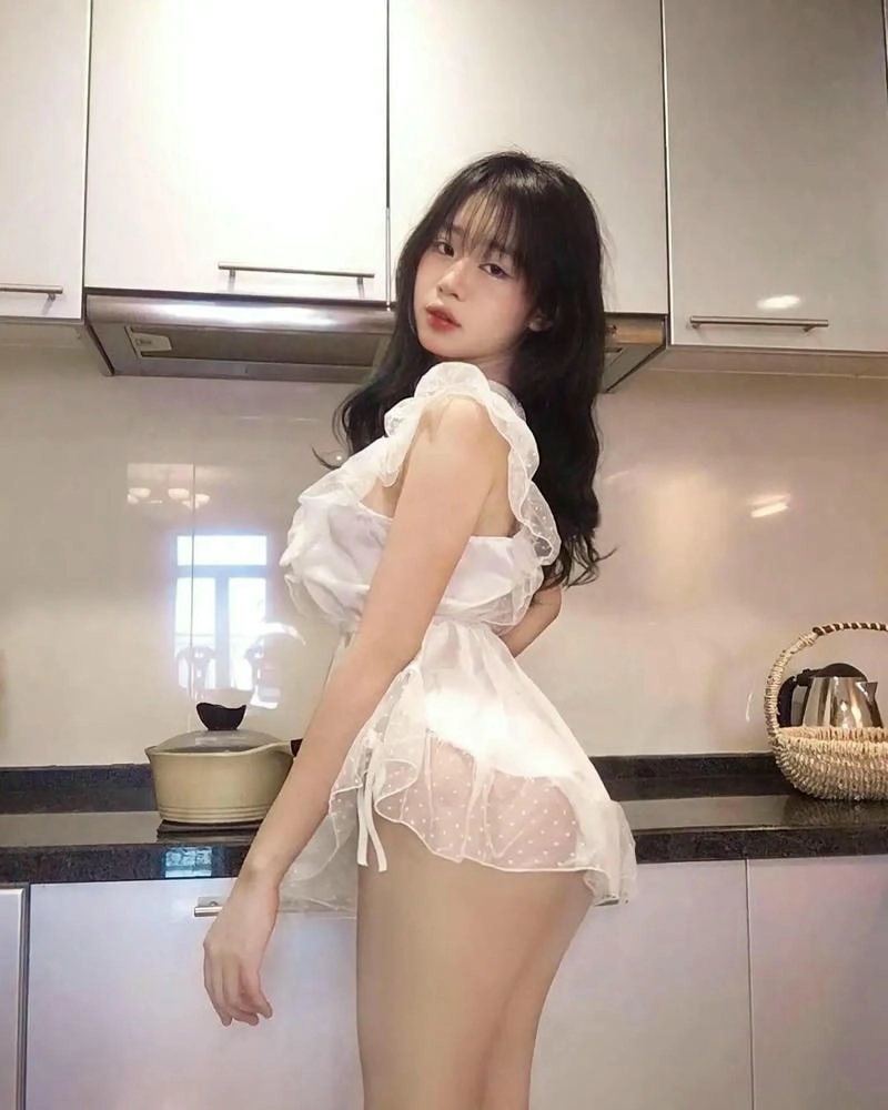 sex hầu gái cosplay cuốn hút