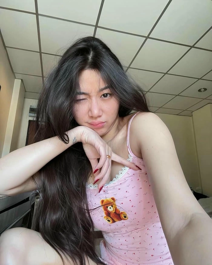 hình gái xinh cute táo bạo
