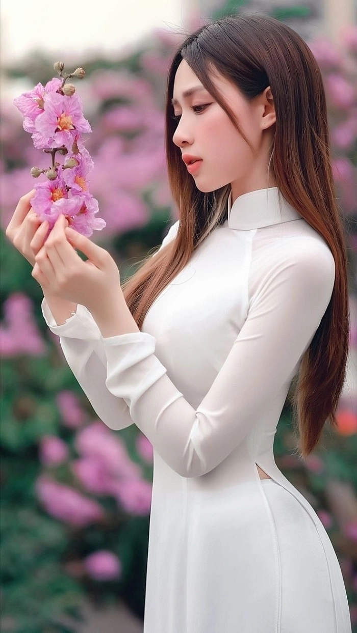 Nữ xinh trong áo dài Tết truyền thống 