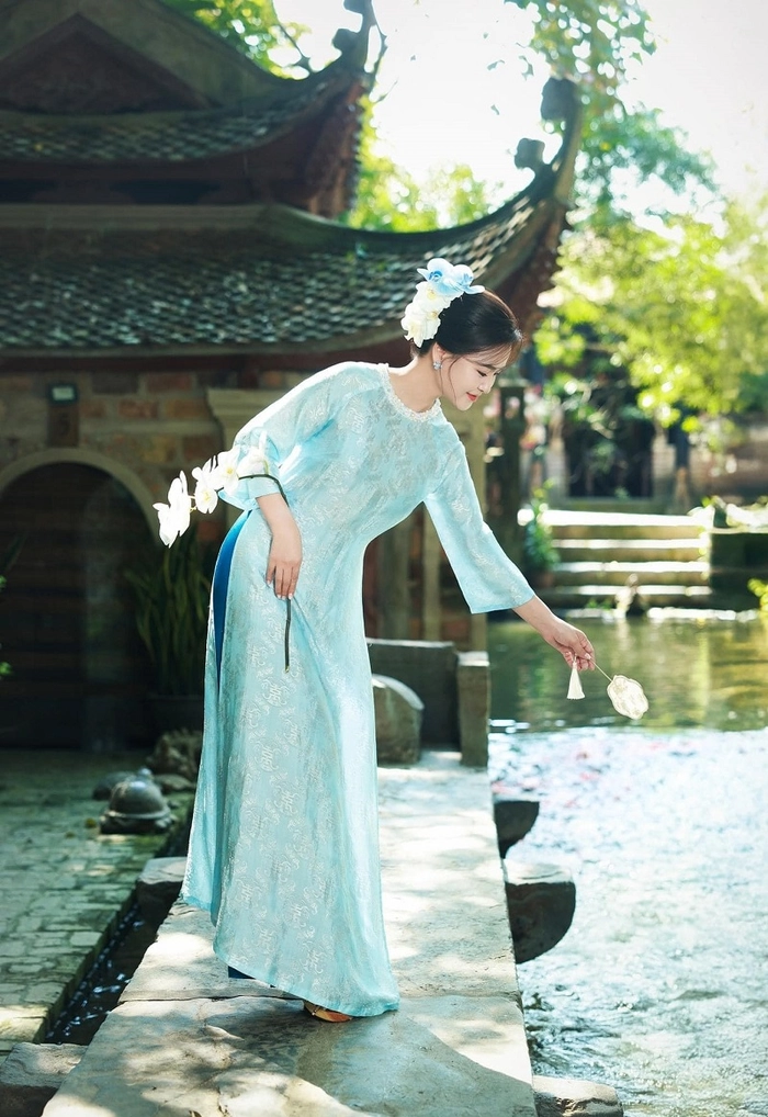 Gái xinh chụp ảnh áo dài 