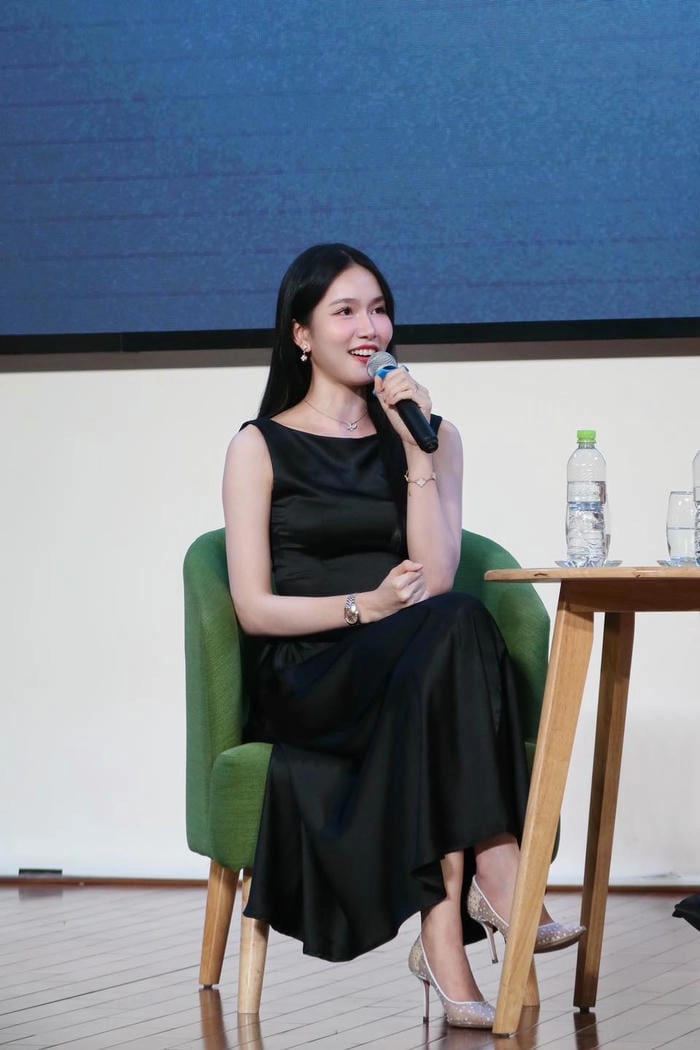 hình ảnh Phạm Phương Ngọc Anh quyến rũ