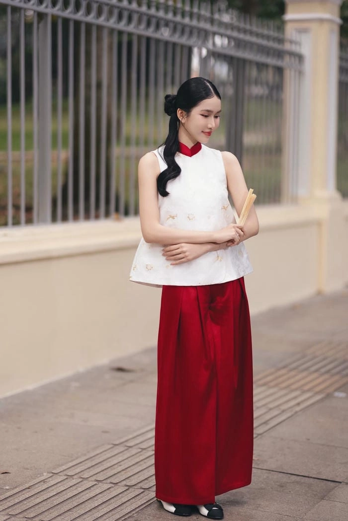 hình ảnh Phạm Phương Ngọc Anh