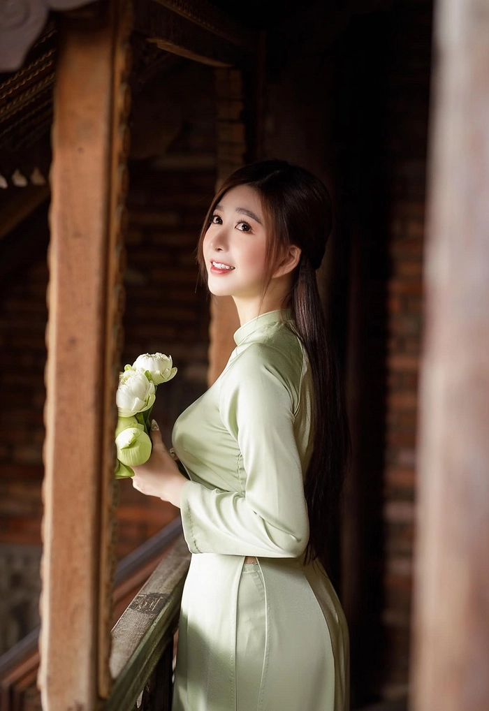 Hot girl diện áo dài đẹp 